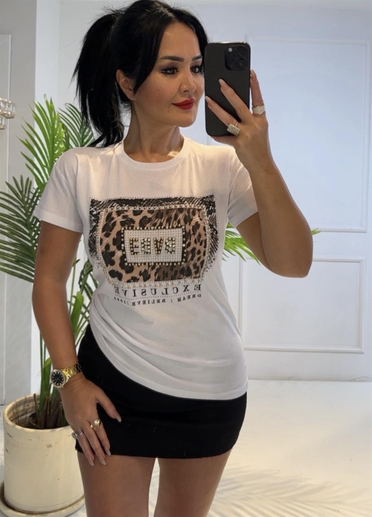 4060 Leopar taş detaylı beyaz bluzTFUF