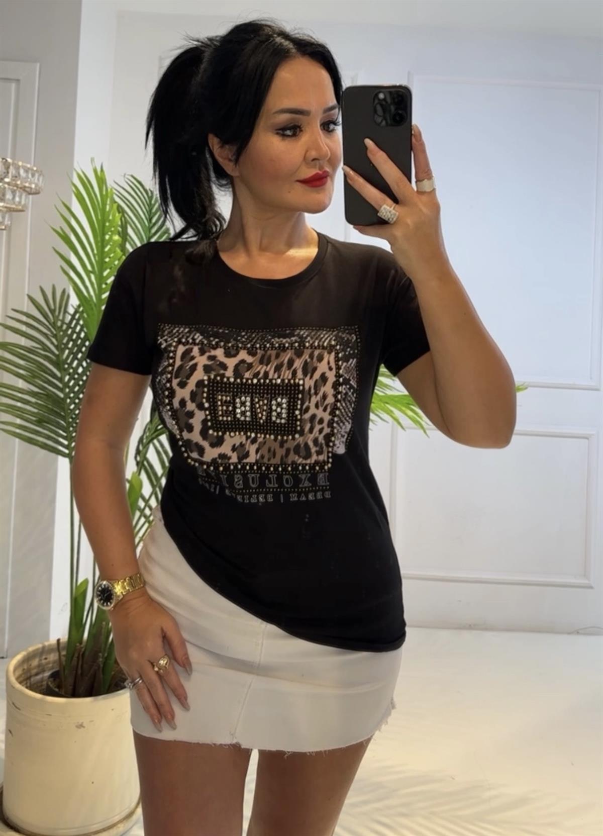 4060 Leopar taş detaylı siyah bluzTFUF