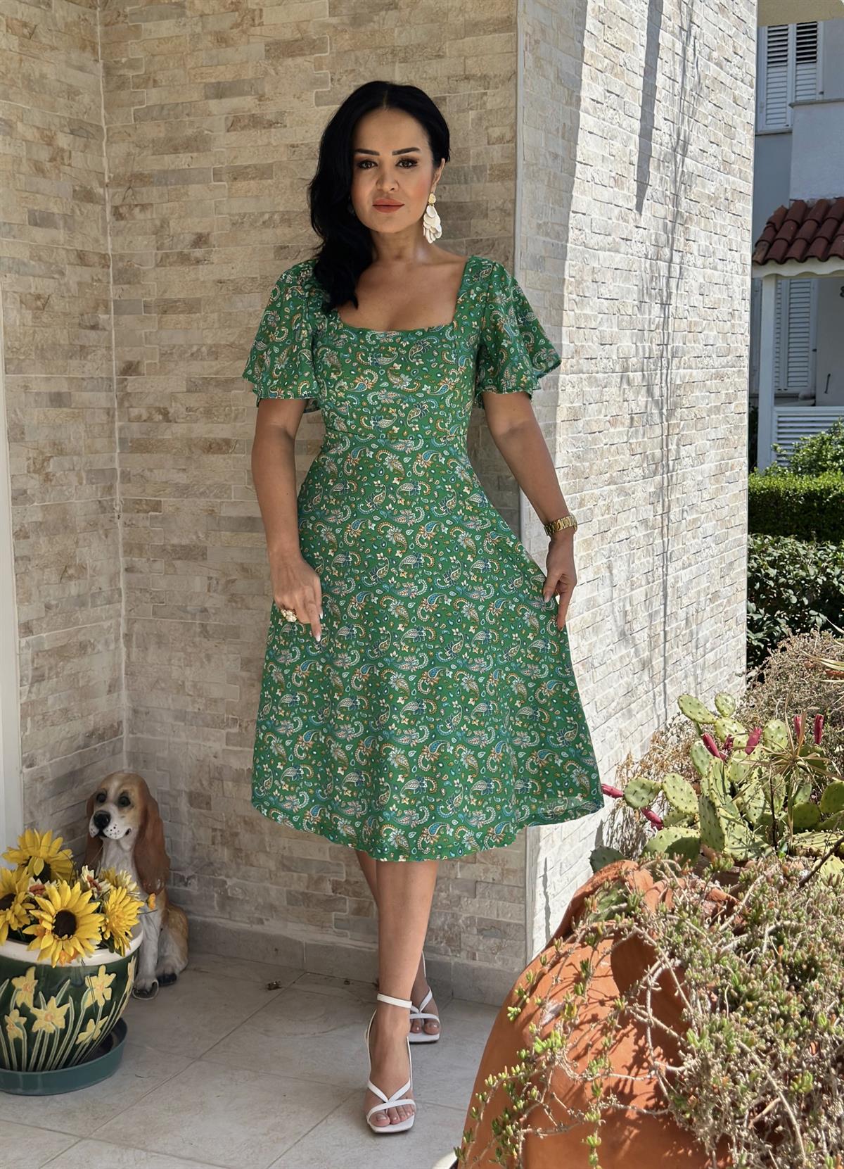 4098 Volanlı kol çiçekli yeşil   elbise  jrtjhgfjy