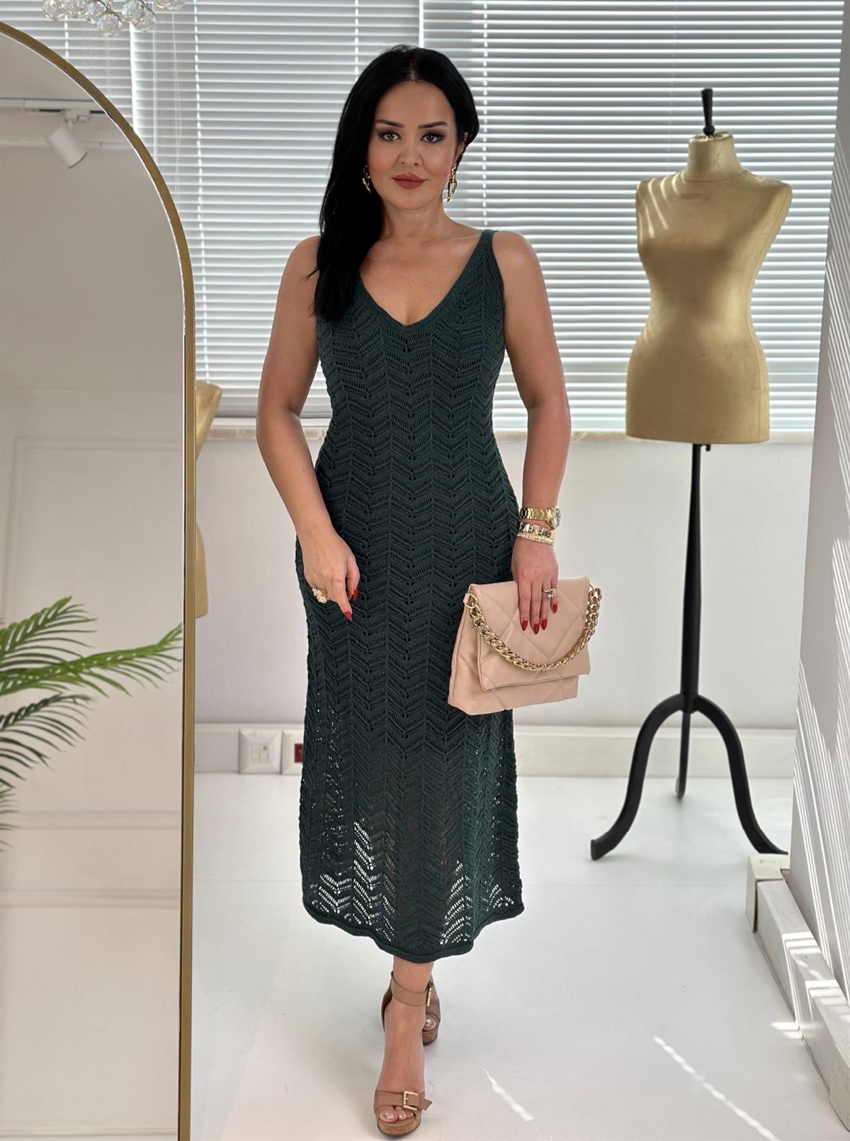 4203 Dantelli yeşil  elbise Sösödöm