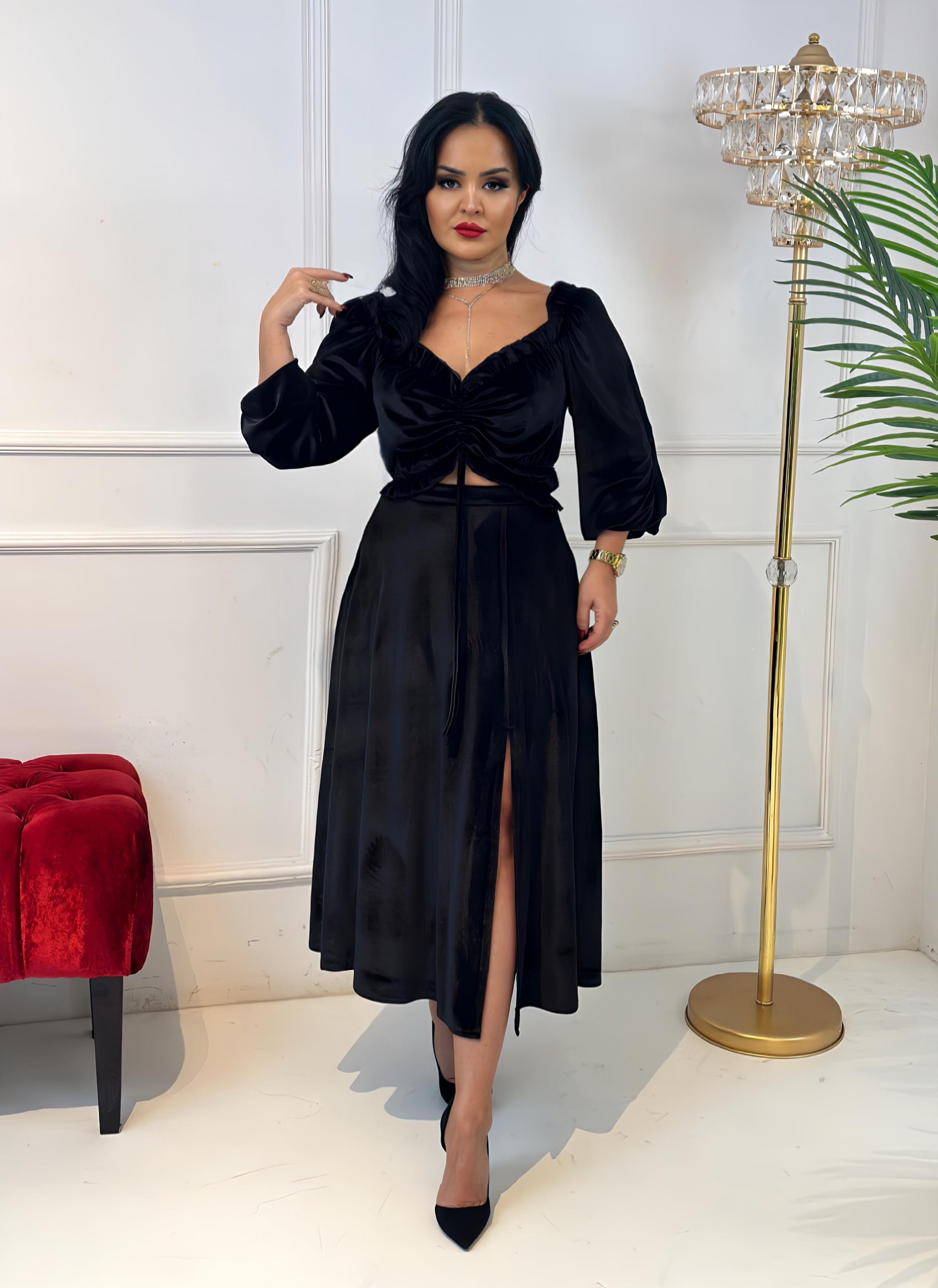 4362  Önden büzgülü siyah etek takımhyshsywsyw