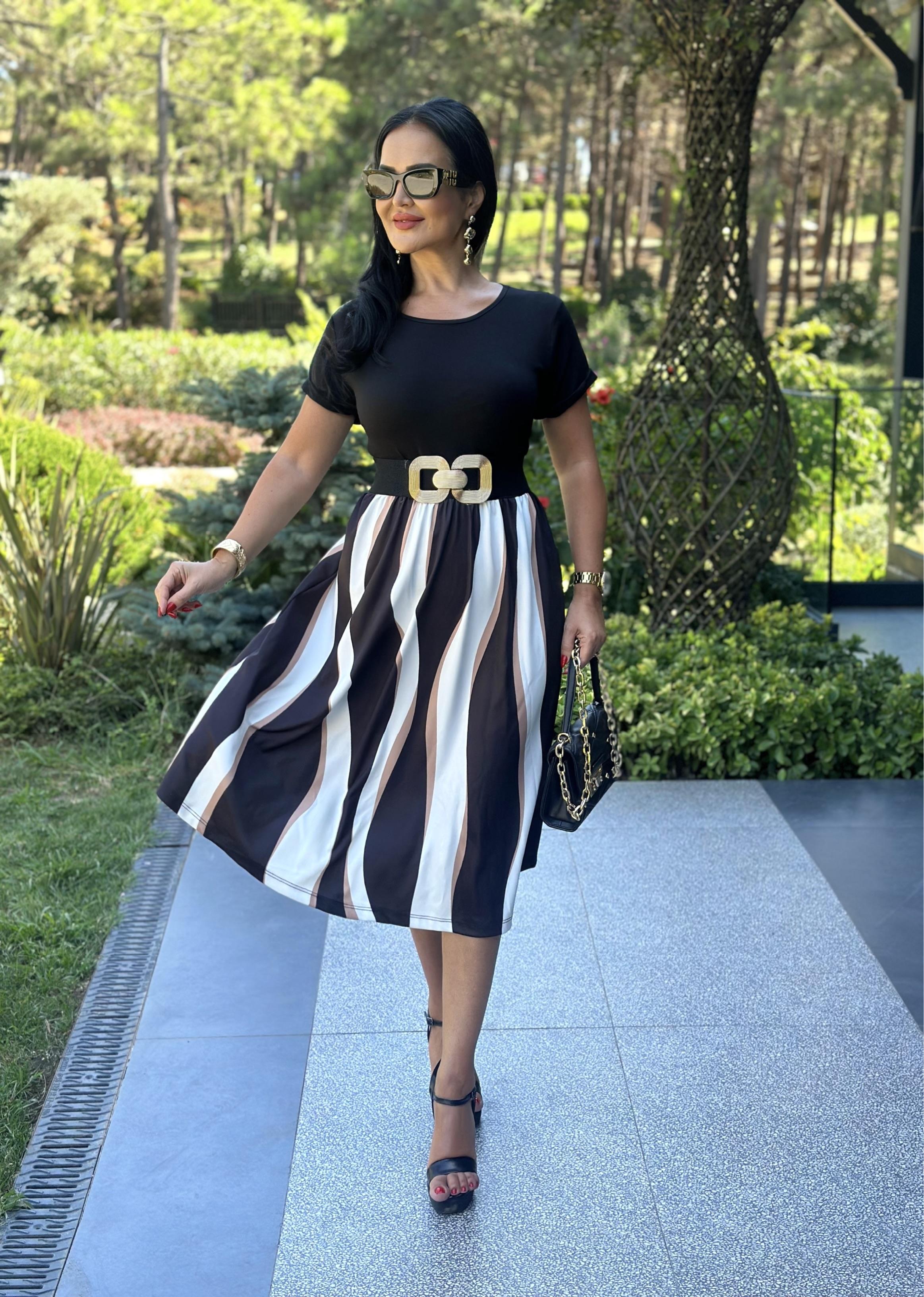 4557 Eteği desenli elbise 4557