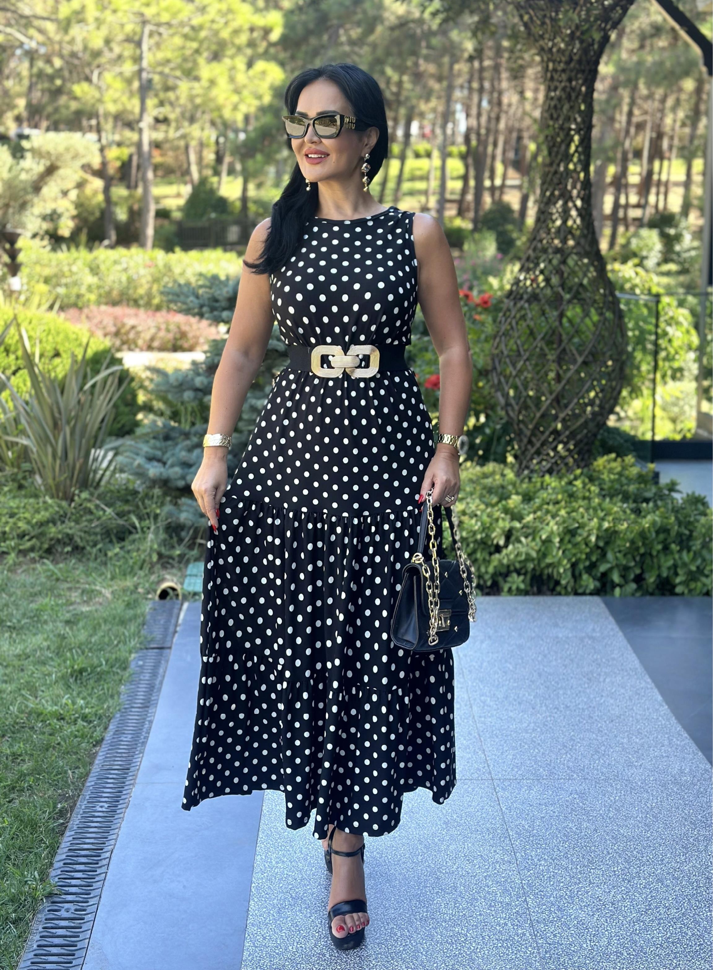 4558 Puantiyeli Eteği Volanlı  Elbise 4558