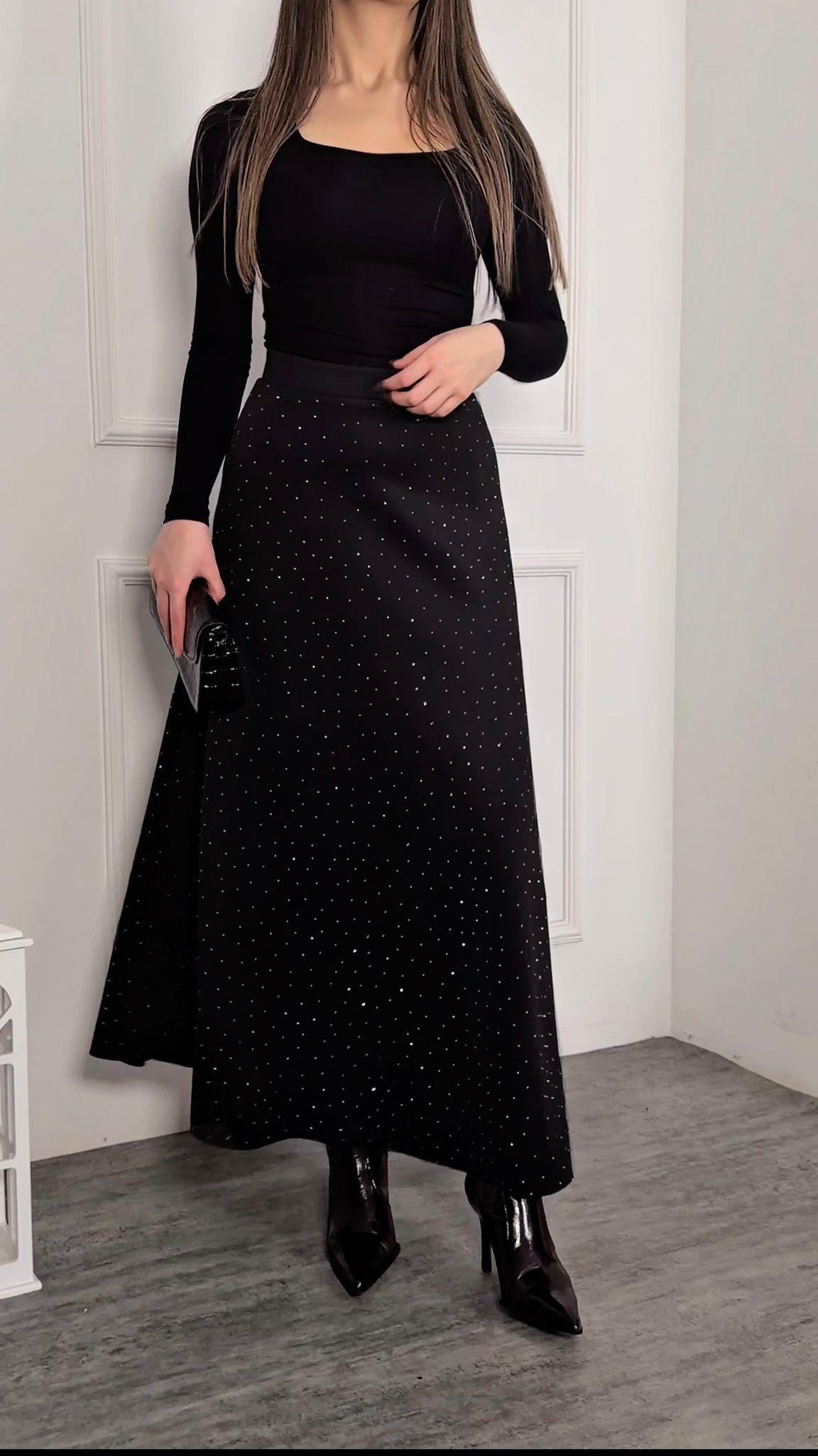 4924 Gloria siyah taşlı etek4924