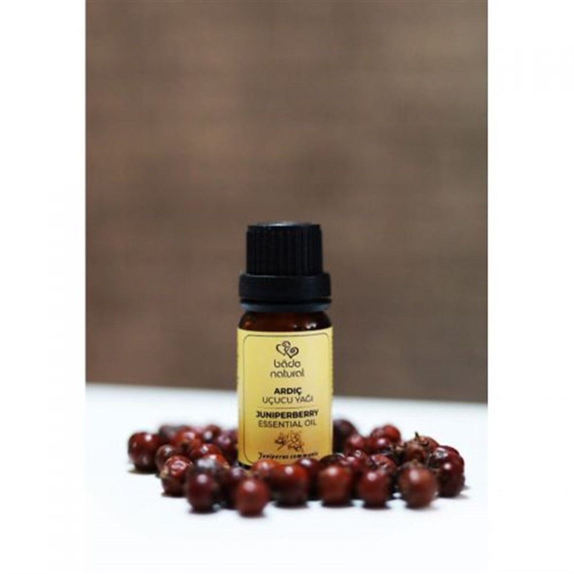 Bade Natural Ardıç Uçucu Yağı 10 ml - Bade Natural
