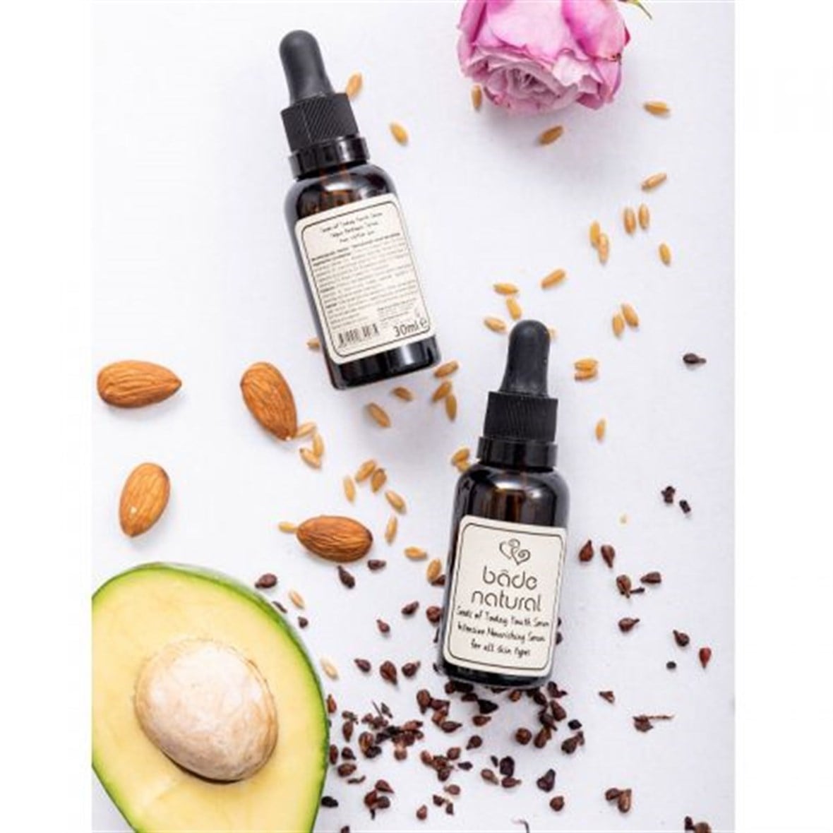 Bade Natural Yoğun Besleyici Cilt Bakım Serumu 30ml