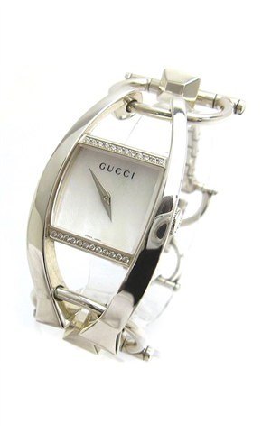 Gucci 123.5 Chiodo Kadın Kol Saati
