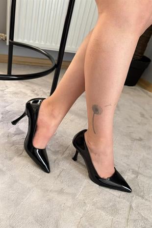 Kadın Adel Siyah Rugan 9 cm İnce Topuklu Stiletto
