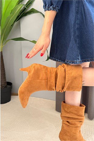 Kadın Donna Taba Süet Körüklü Sivri Burun 6 cm Çivi Topuklu Kısa Çizme