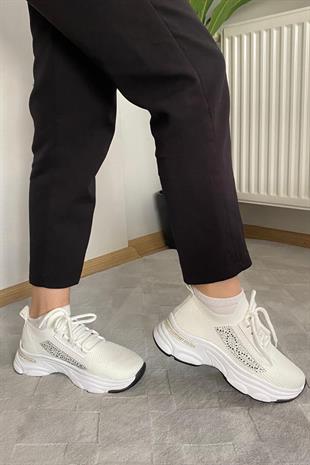 Kadın Fabri Beyaz Triko Taşlı Spor Ayakkabı & Sneaker