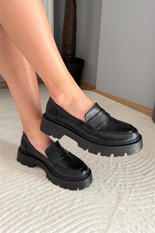 Kadın Leoo Siyah Cilt Kalın Taban Loafer Makosen Ayakkabı