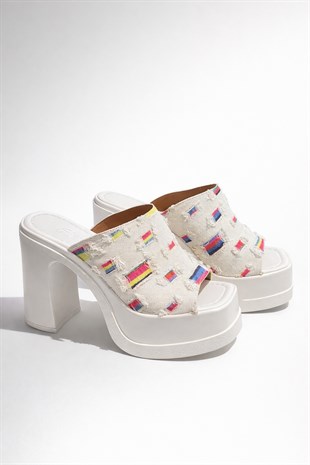 Kadın Marci Beyaz Kot Geniş Bantlı (12 cm ) Platform Topuklu Terlik 1001