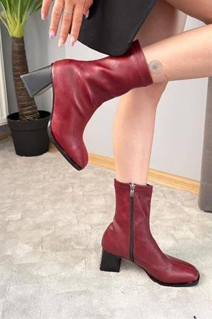 Kadın Marina Siyah Bot 7 cm Kalın Topuklu Streç Boots