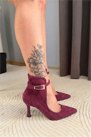 Kadın Nevi Bordo Süet Sivri Burun İnce Topuklu Kemer Detaylı Pencereli Şık Kadın Bot & Stiletto