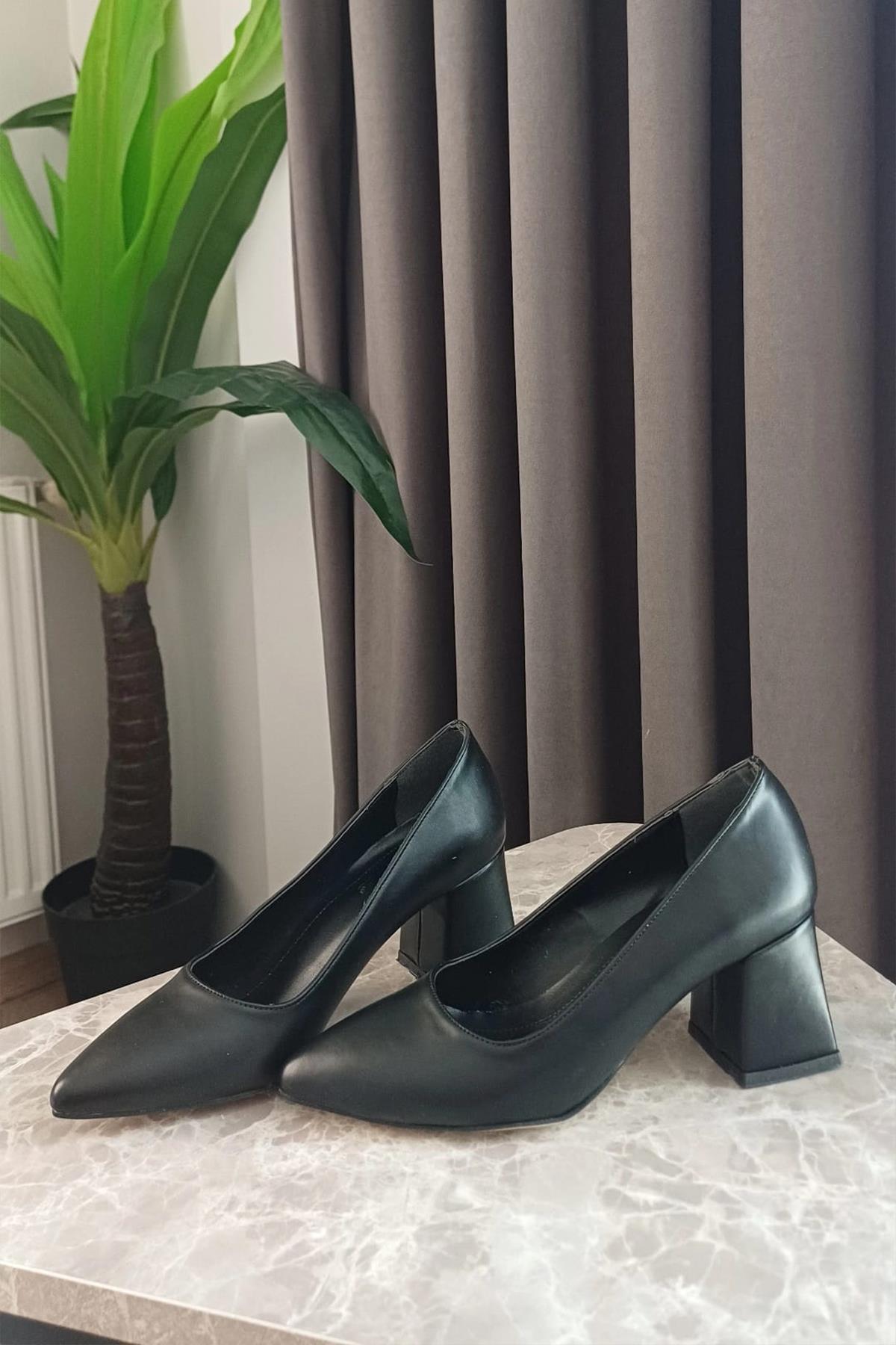 Kadın Nova 6,5 cm Kalın Topuklu Stiletto