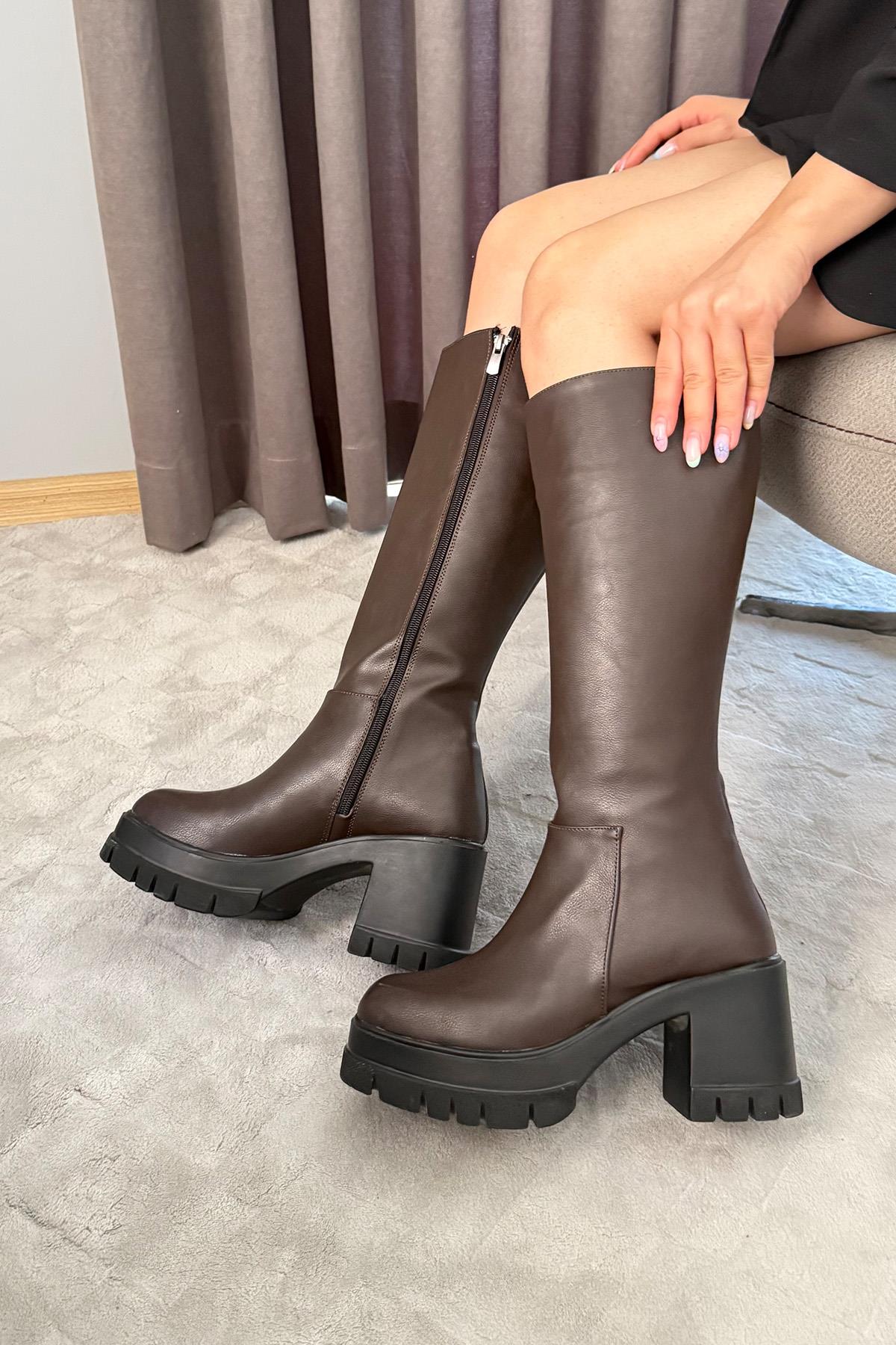 Kadın Oslo 8 cm Topuklu Yandan Fermuarlı Çizme