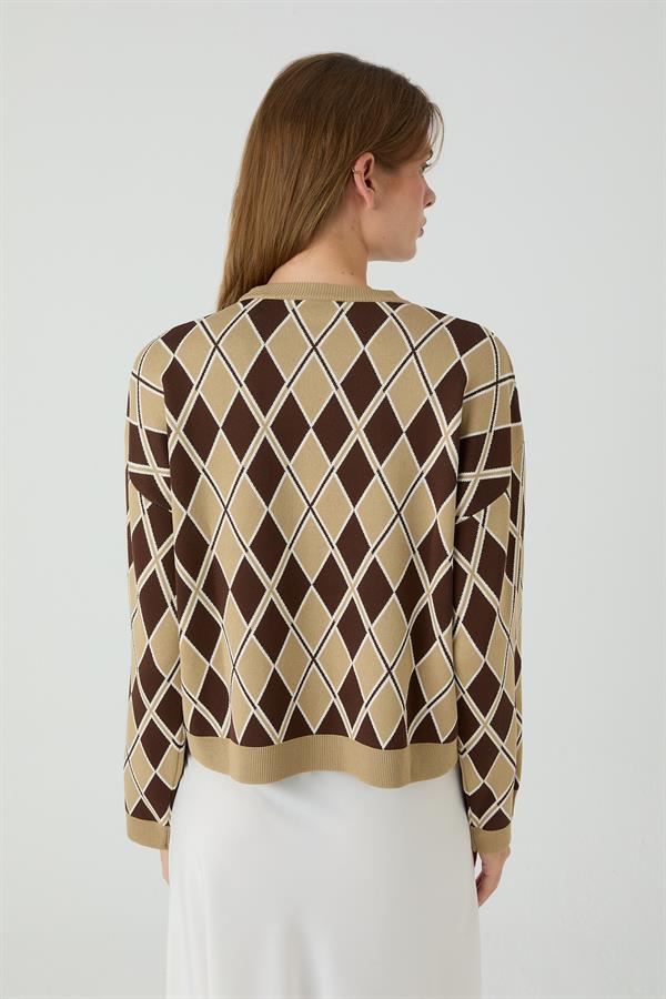 Baklavalı Kazak Bej