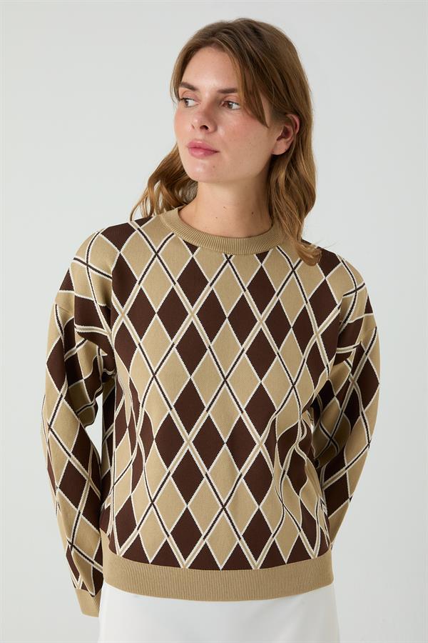 Baklavalı Kazak Bej