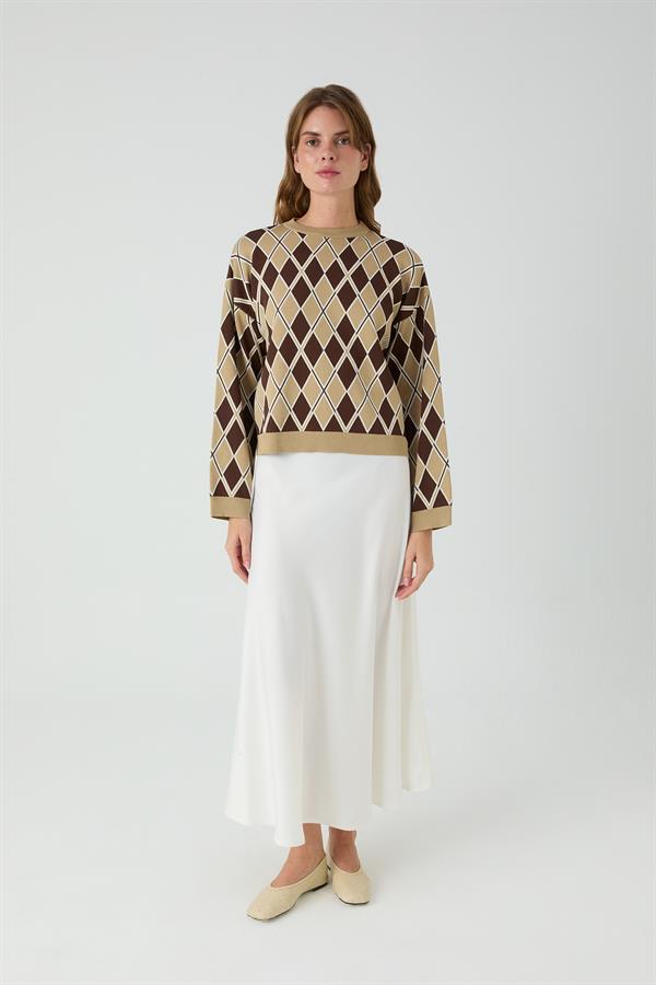 Baklavalı Kazak Bej