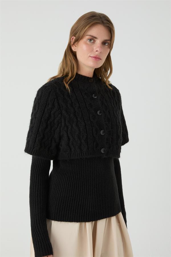 ÇINAR PELERİNLİ BODY SİYAH