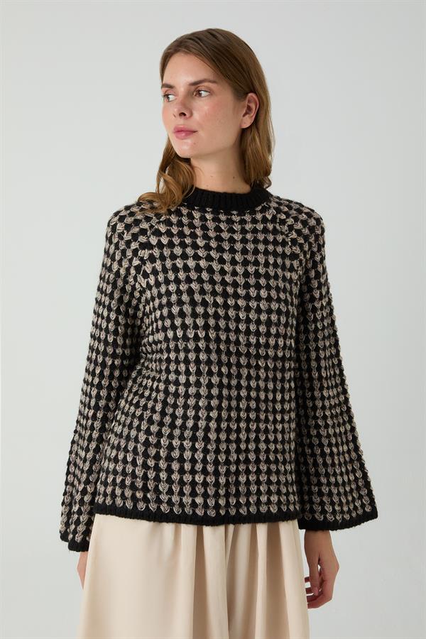 FISTIK ÇAMI KAZAK SİYAH