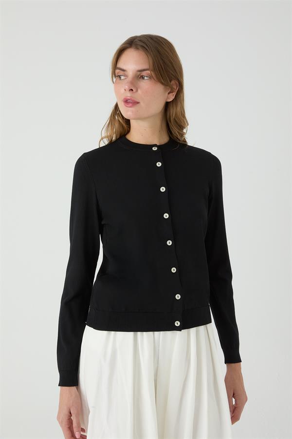 Gökçe Düğmeli Mevsimlik Hırka Siyah