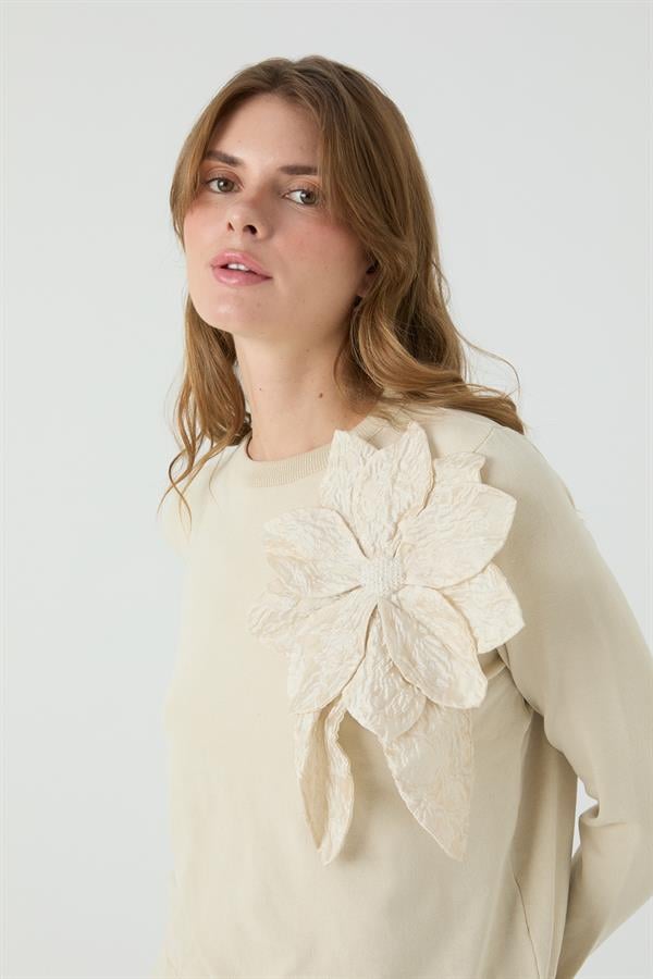 Güllü Kazak Beylem Bej