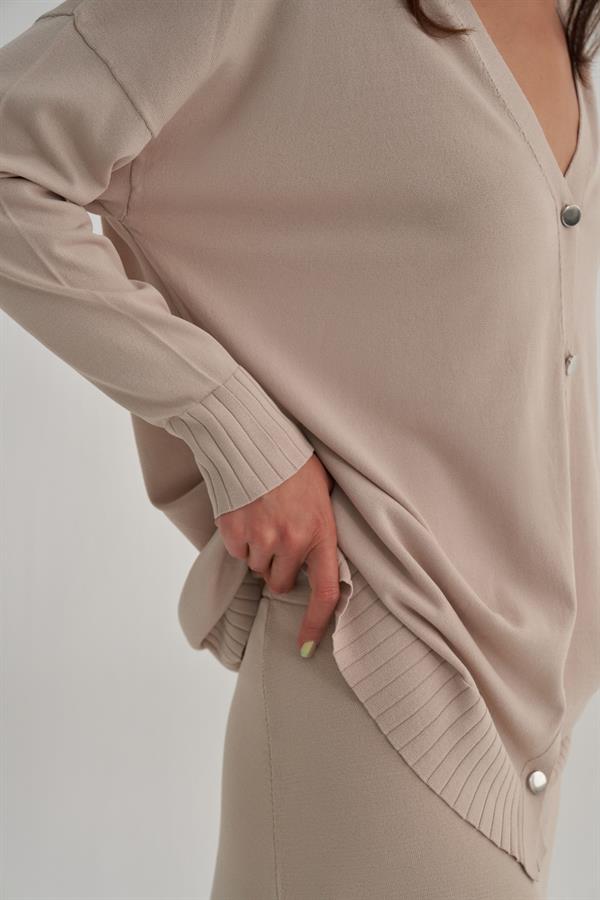 Kısa Rayon Merserize Hırka Bej