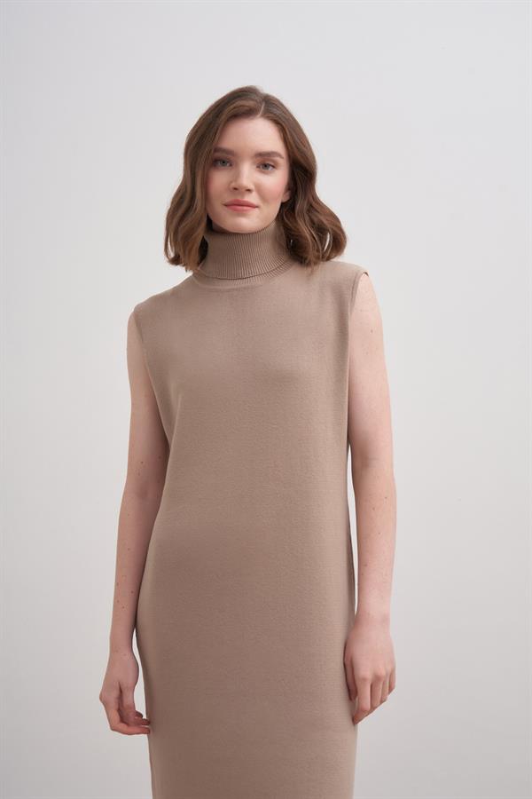 Kolsuz Elbise Bej