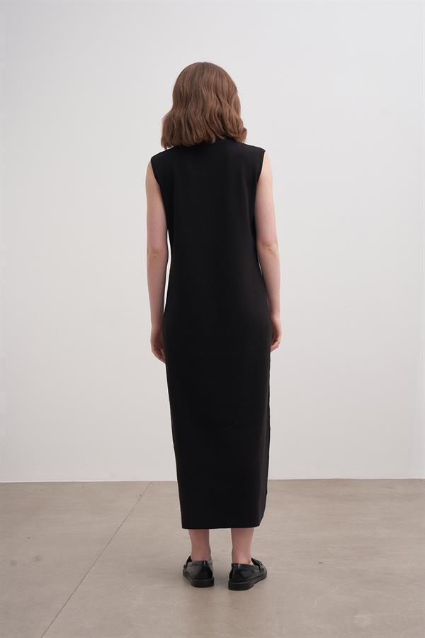 Kolsuz Elbise Siyah