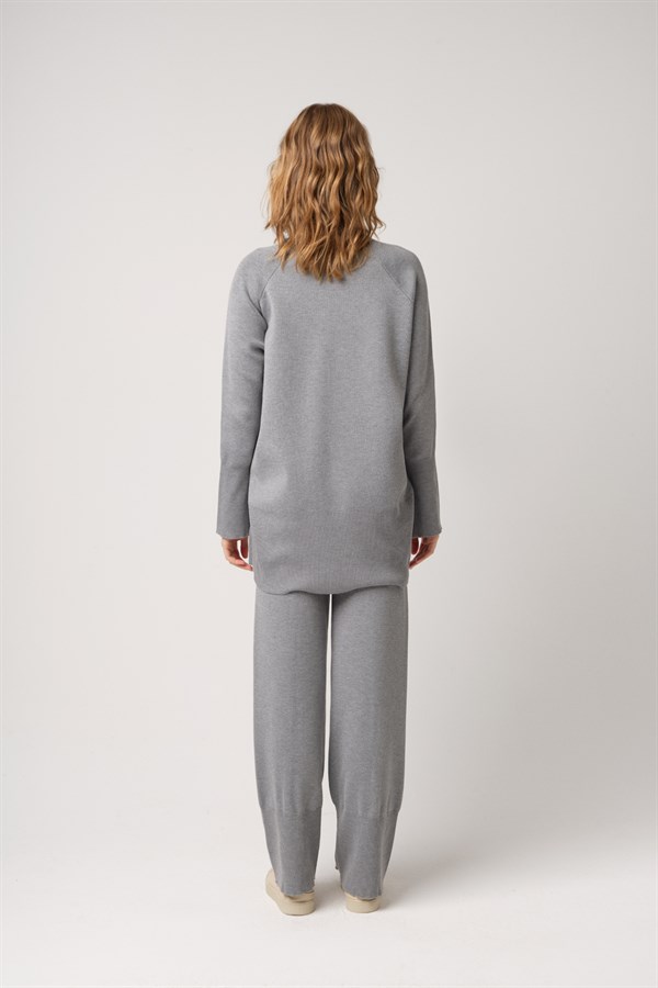 Triko Çelikli Örgü Pantolonlu Takım Gri