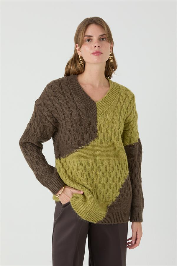 ARDIÇ V YAKA İNTERSİA YAĞ YEŞİLİ/KAHVE