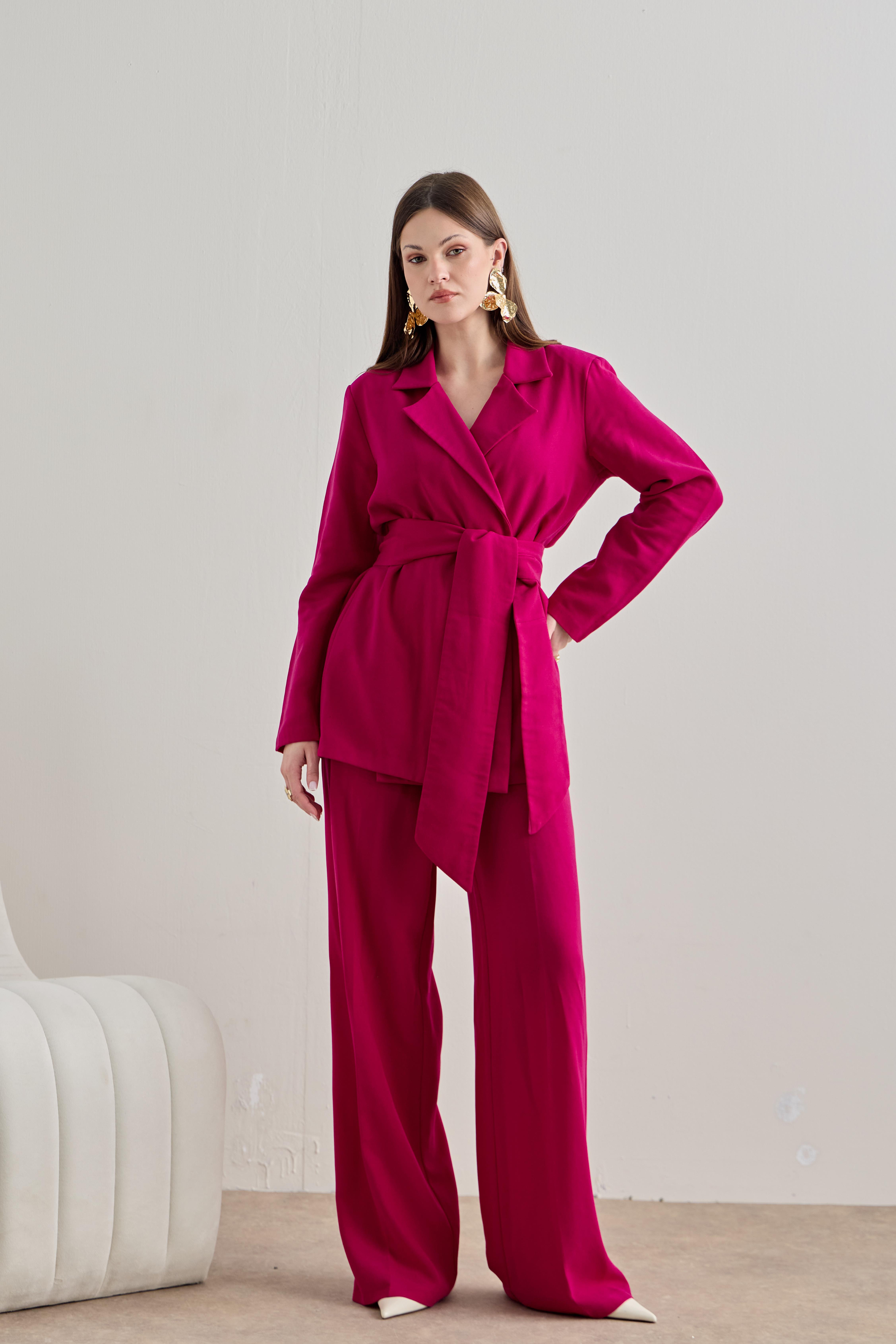 Fuşya Kuşaklı Takım