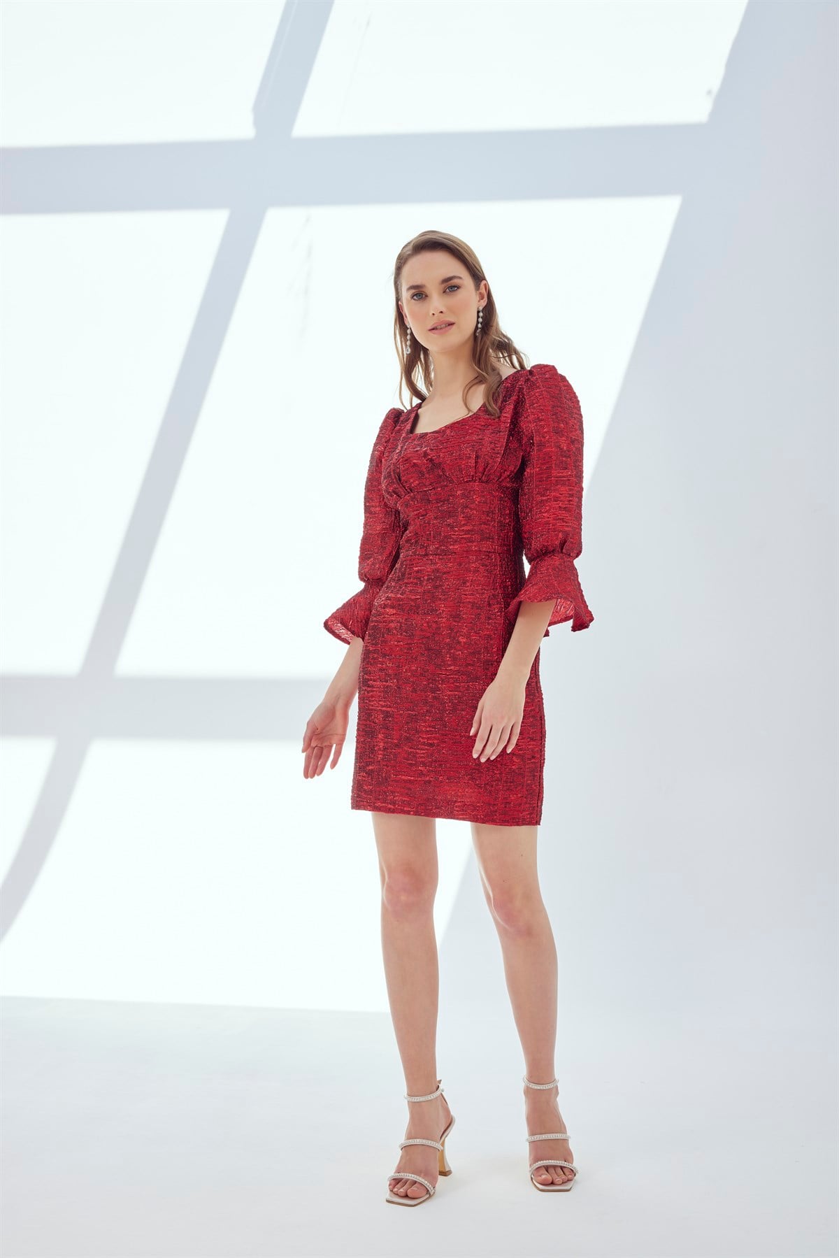 Kırmızı Mini Brokar Elbise