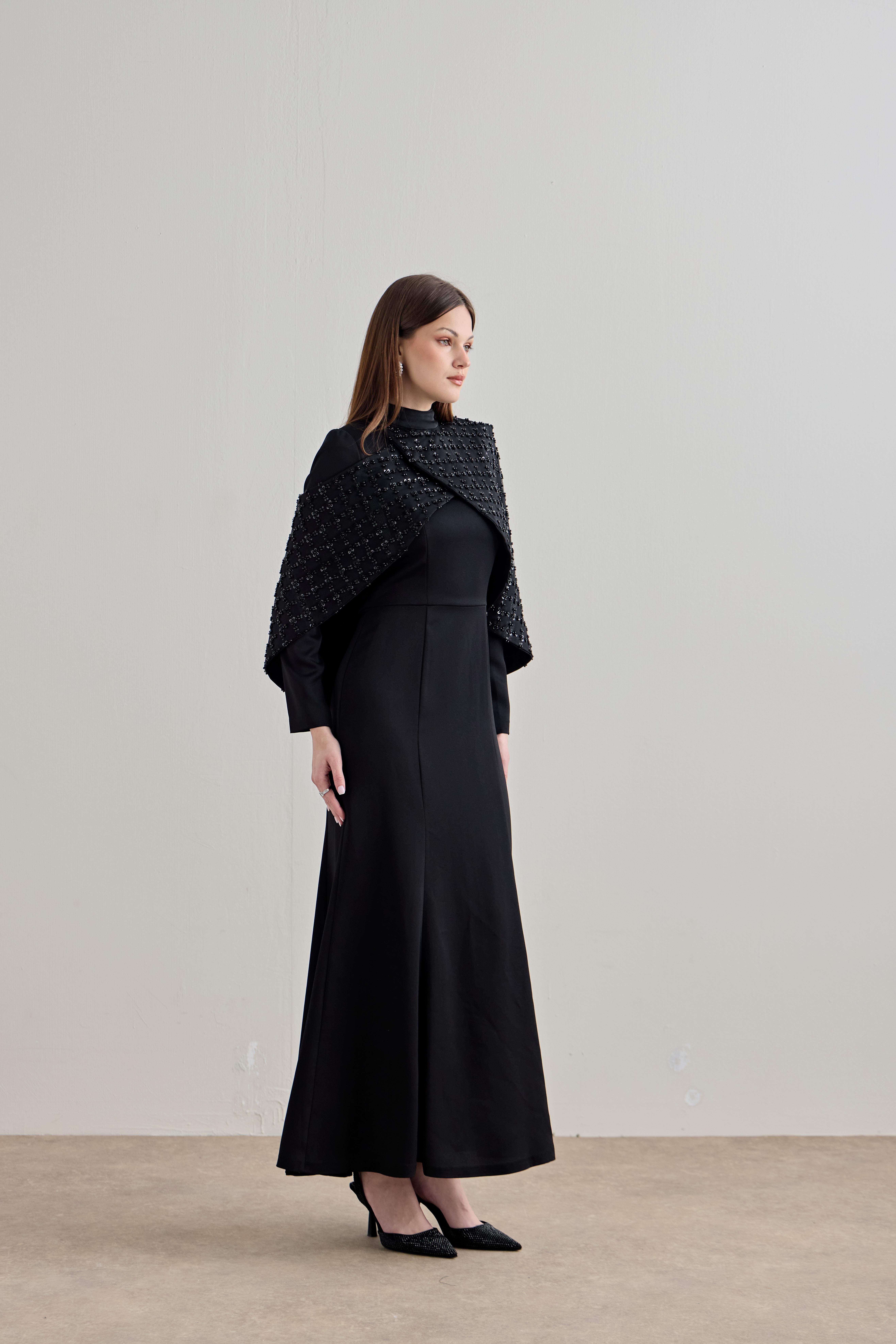 Çapraz Pelerin Elbise