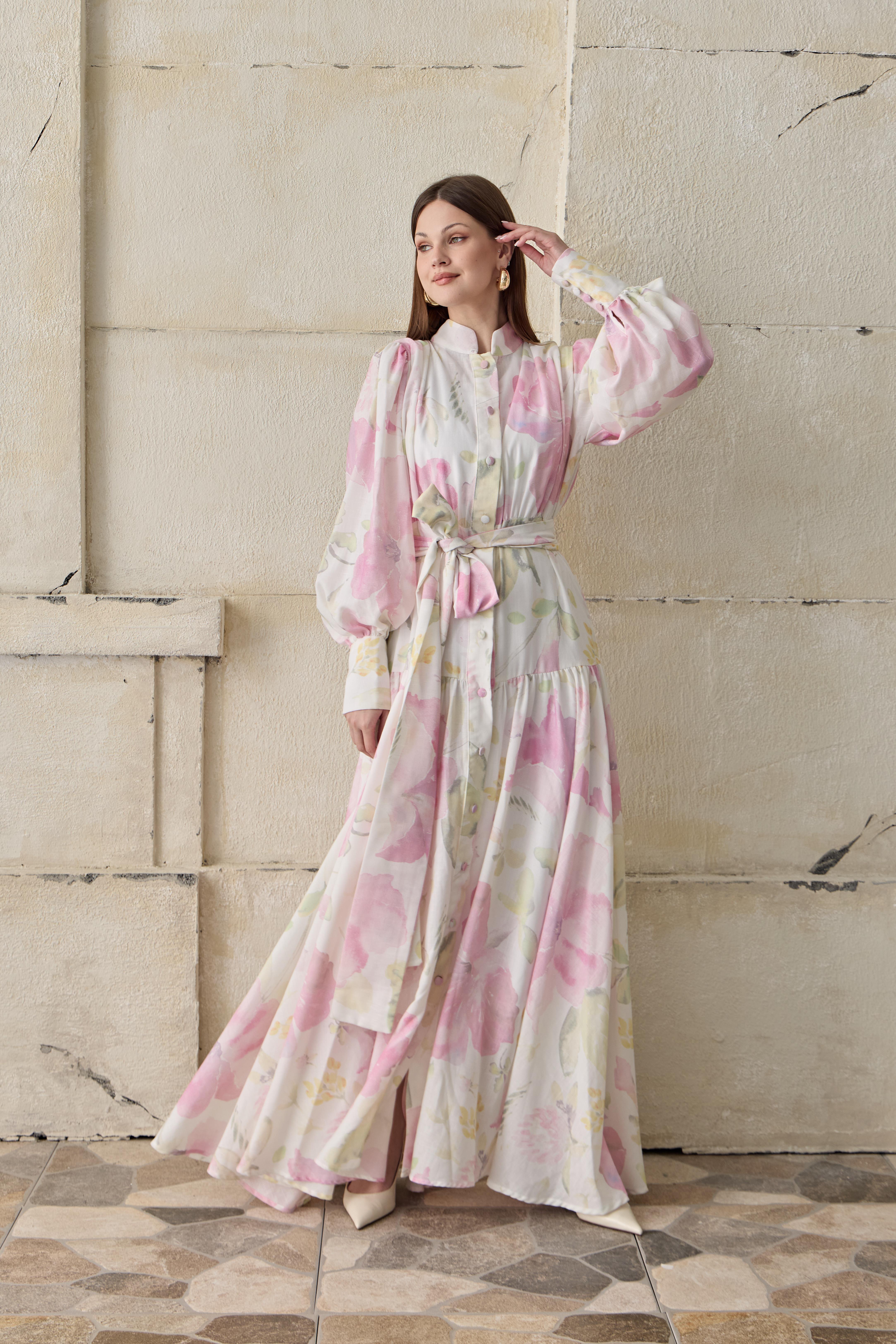 Pembe Çiçek Desenli Elbise