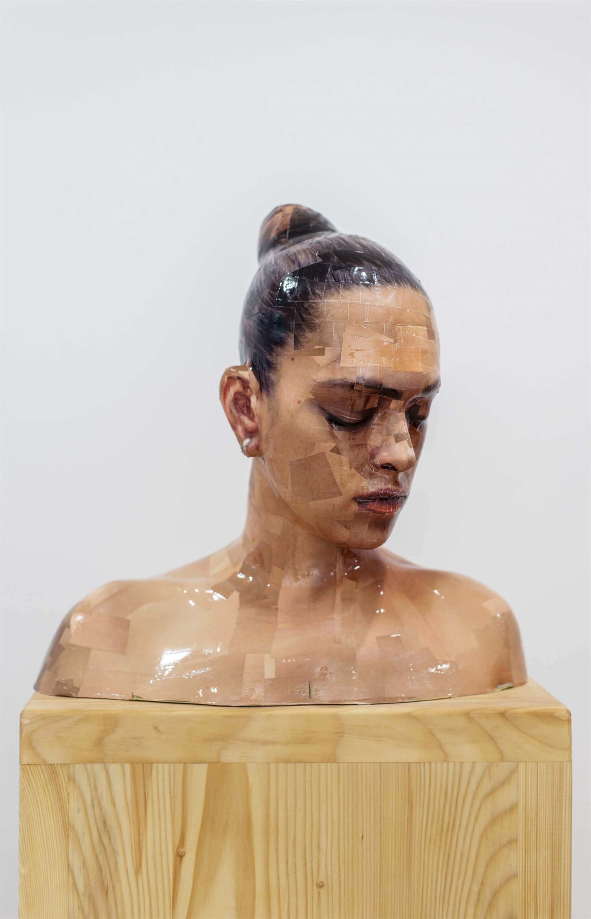 Kimsin Sen - Kadriye İnal