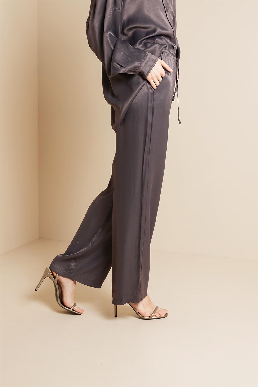 Avrile  BELİ BAĞLAMALI SATEN PANTOLON ANTRASİT A25-10339
