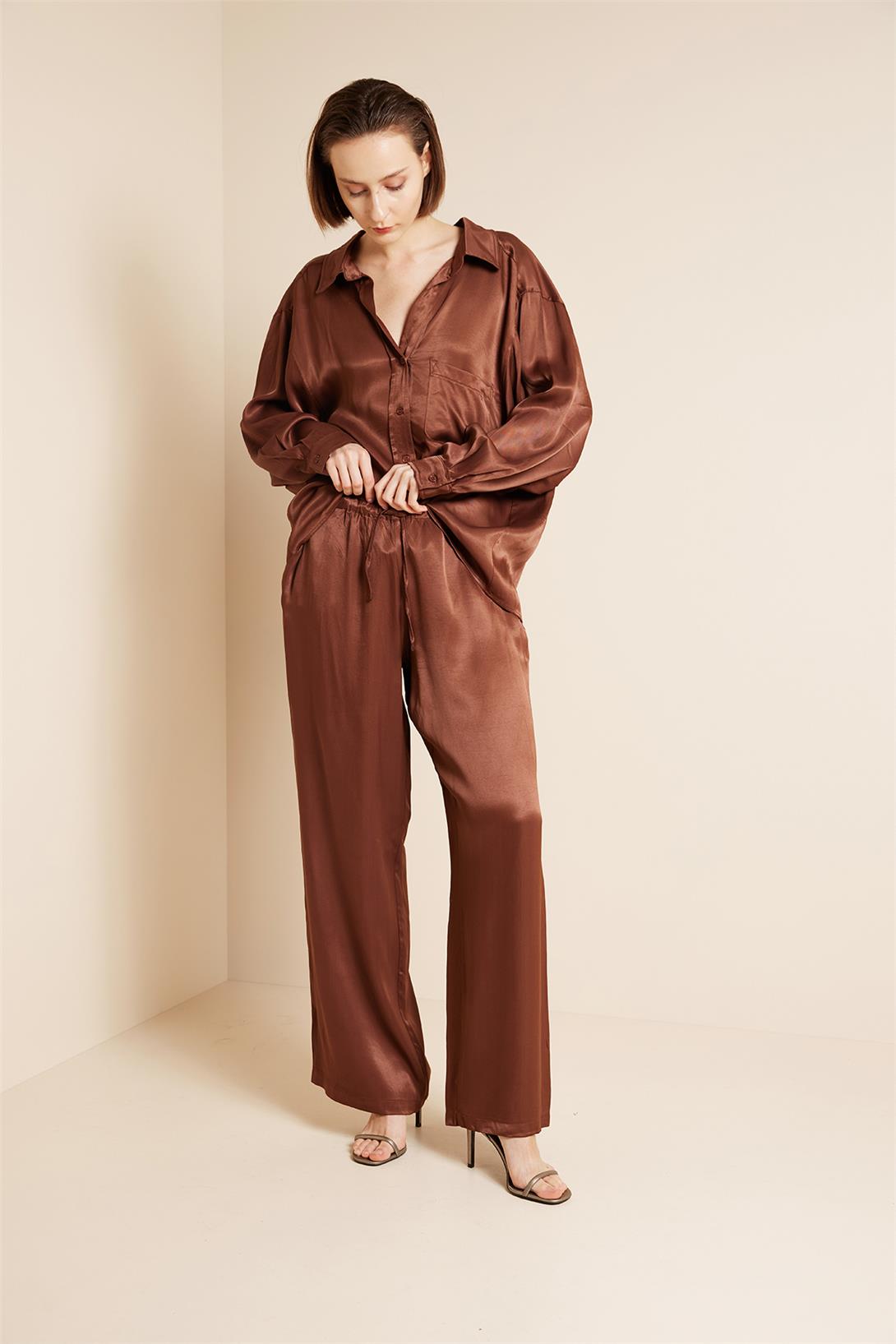 Avrile  BELİ BAĞLAMALI SATEN PANTOLON AÇIK KAHVE A25-10339