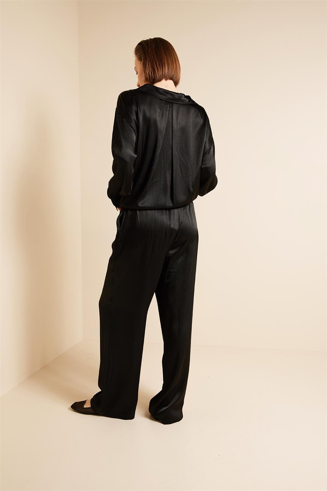 Avrile  BELİ BAĞLAMALI SATEN PANTOLON SİYAH A25-10339