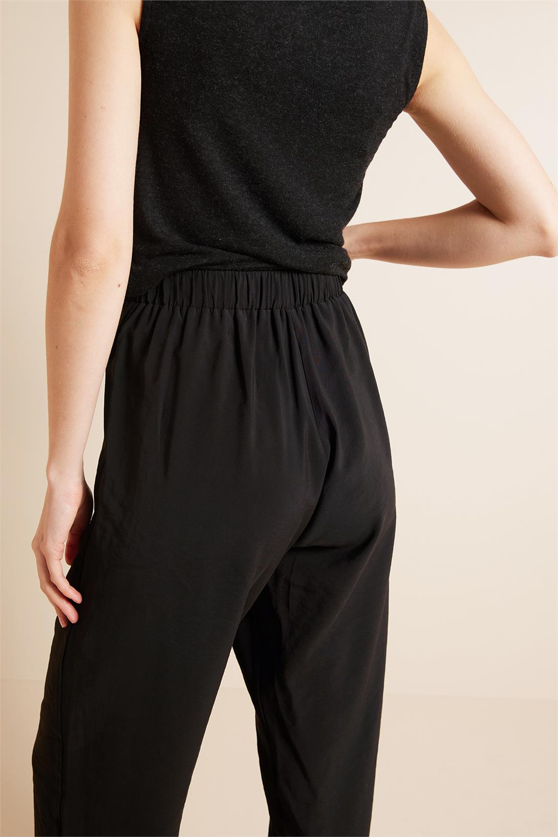 Avrile  BELİ LASTİKLİ PANTOLON SİYAH A25-10344