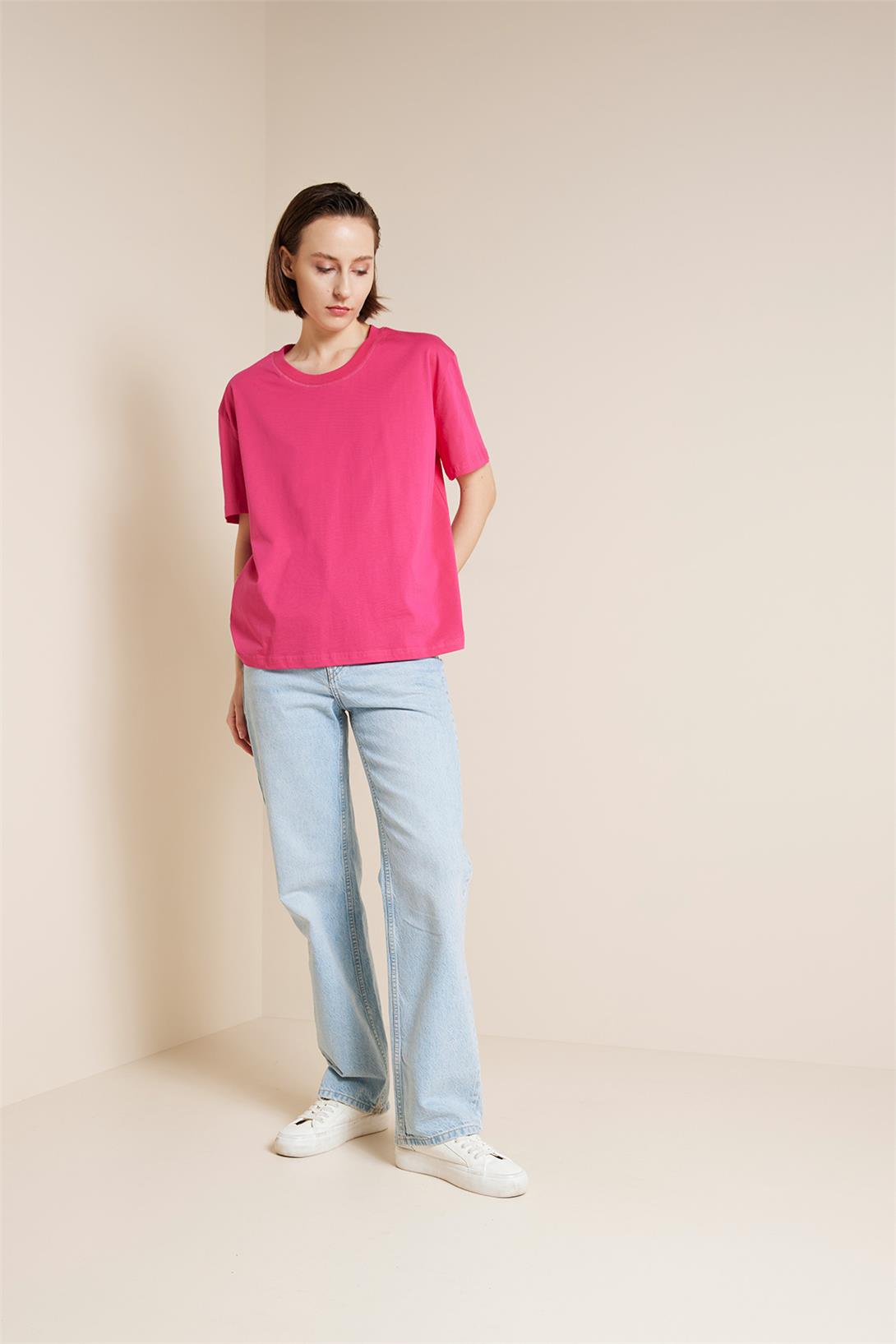 Avrile  BİSİKLET YAKA KISA KOLLU T-SHIRT FUŞYA A25-10341