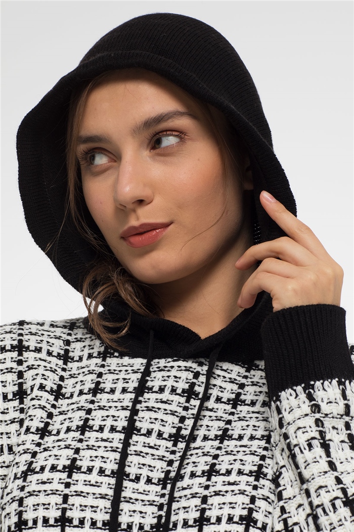 Avrile Chanel Triko Sweatshirt  SİYAH-EKRU  A91891-S