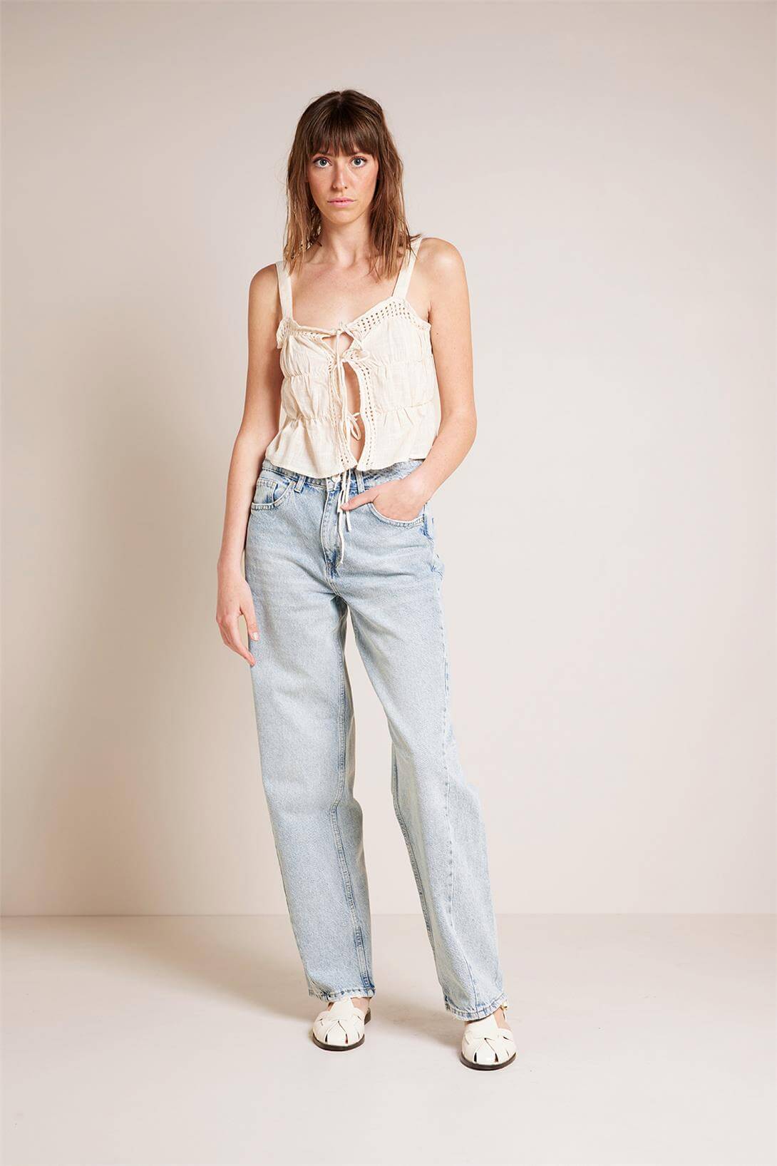 Avrile  DİKİŞ DETAYLI DENIM PANTOLON AÇIK MAVİ AP25-234