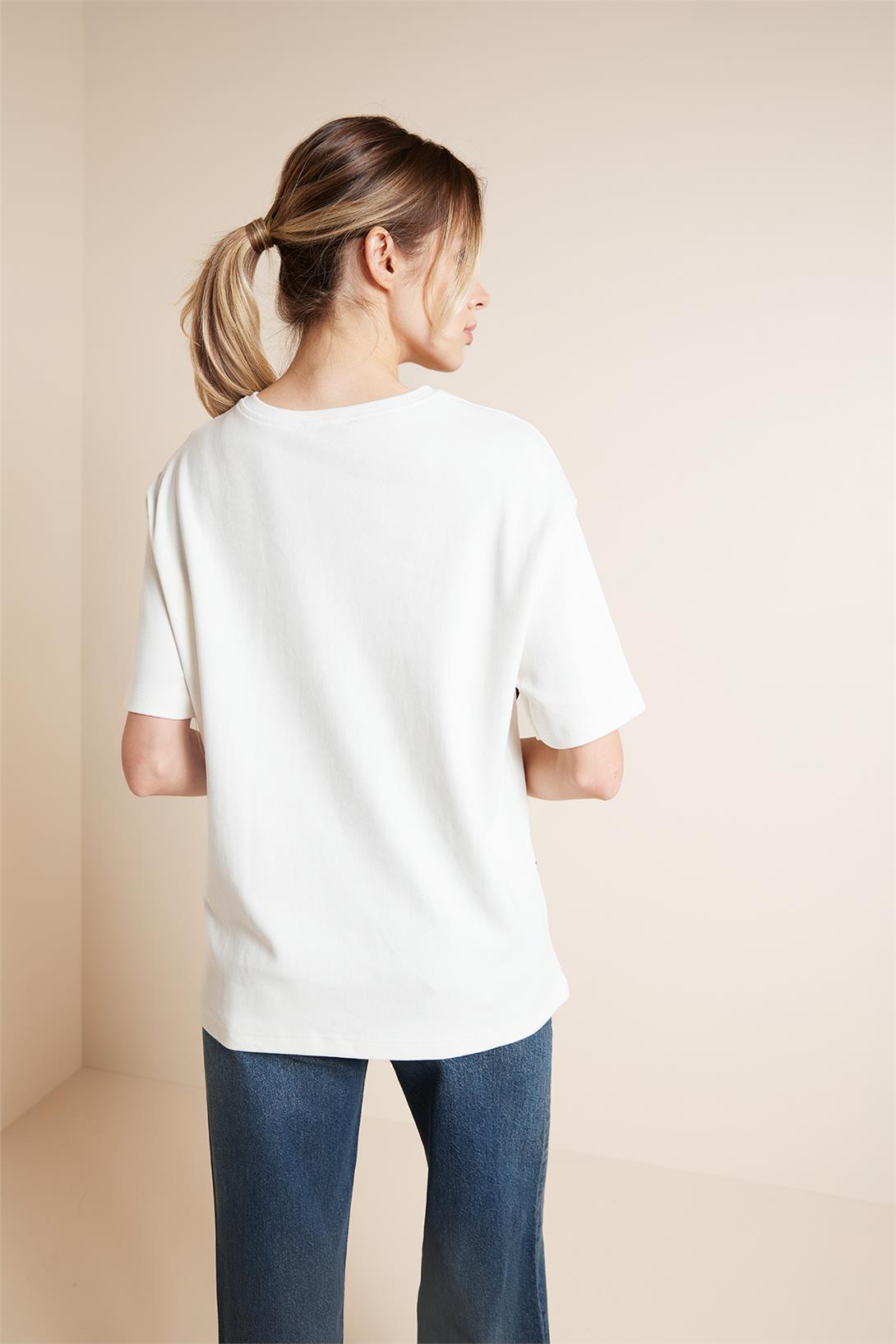 Avrile  FİYONK DETAYLI BİSİKLET YAKA T-SHIRT EKRU A25-10349