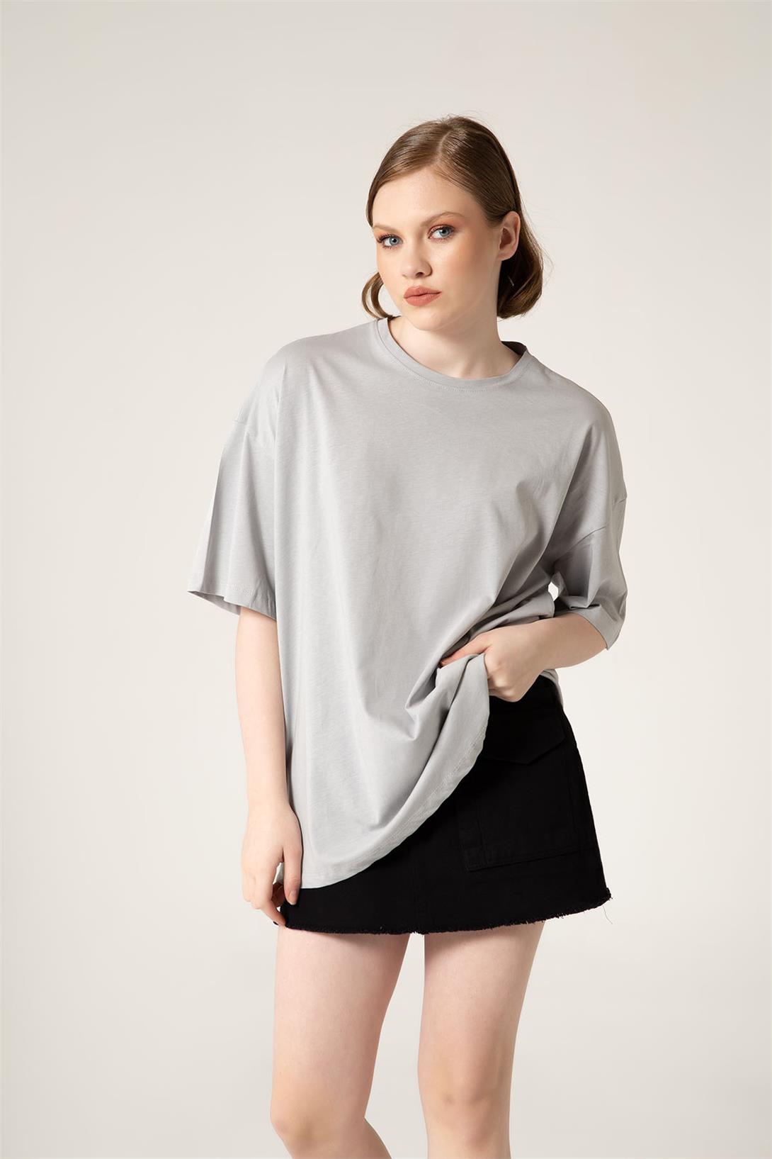 Avrile Kadın Oversize T-Shirt GRİ A23-10111