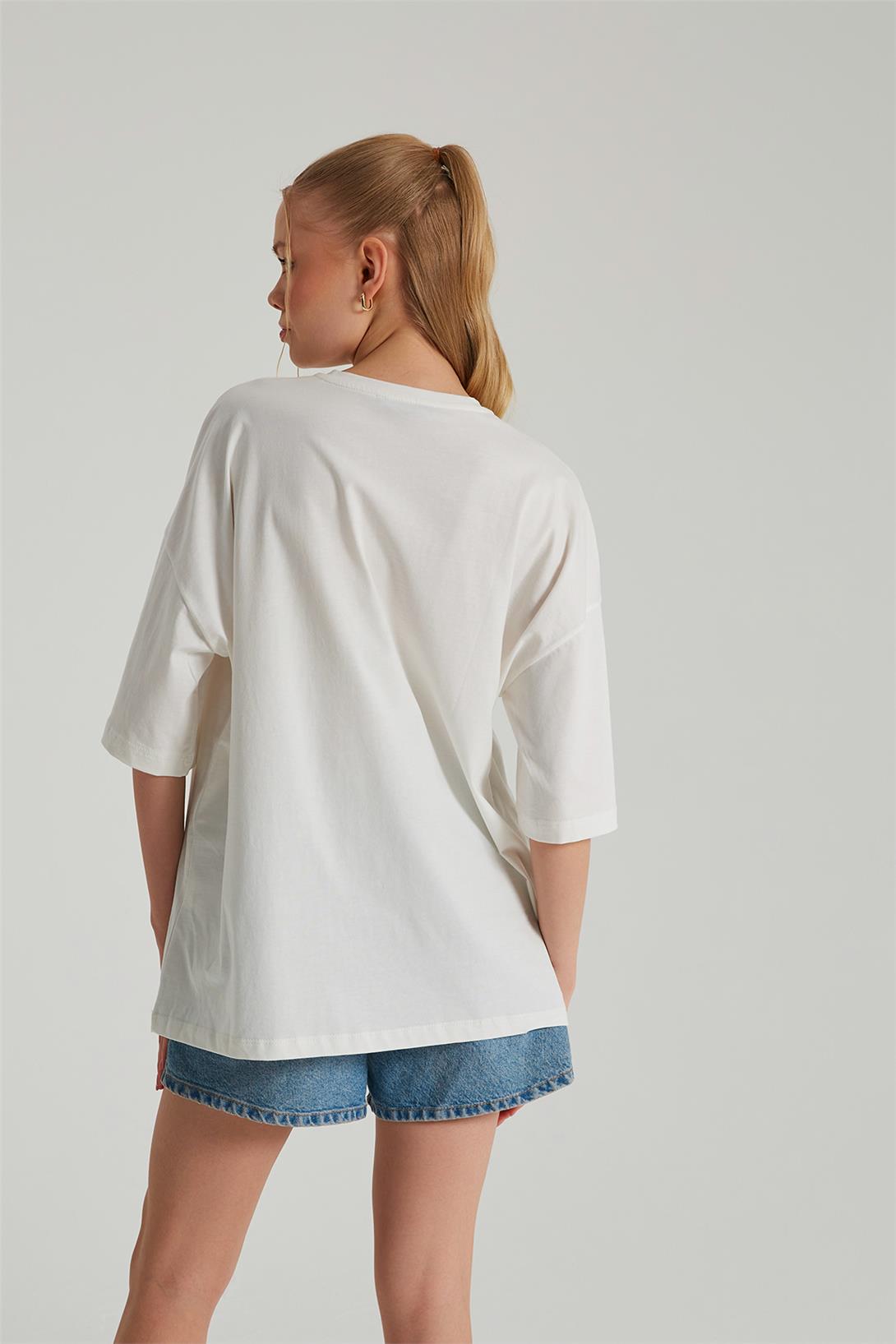 Avrile Kadın Yazı Baskılı Oversize T-Shirt EKRU MA23-1000