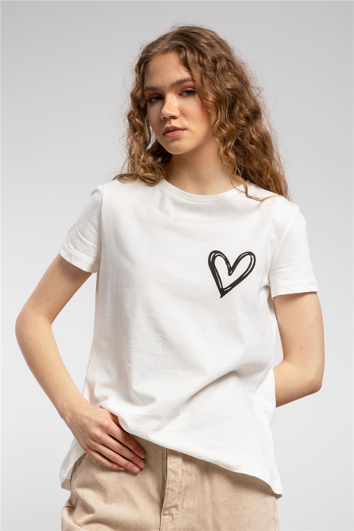 Avrile Kalp Baskılı T-Shirt  EKRU  A21-10432