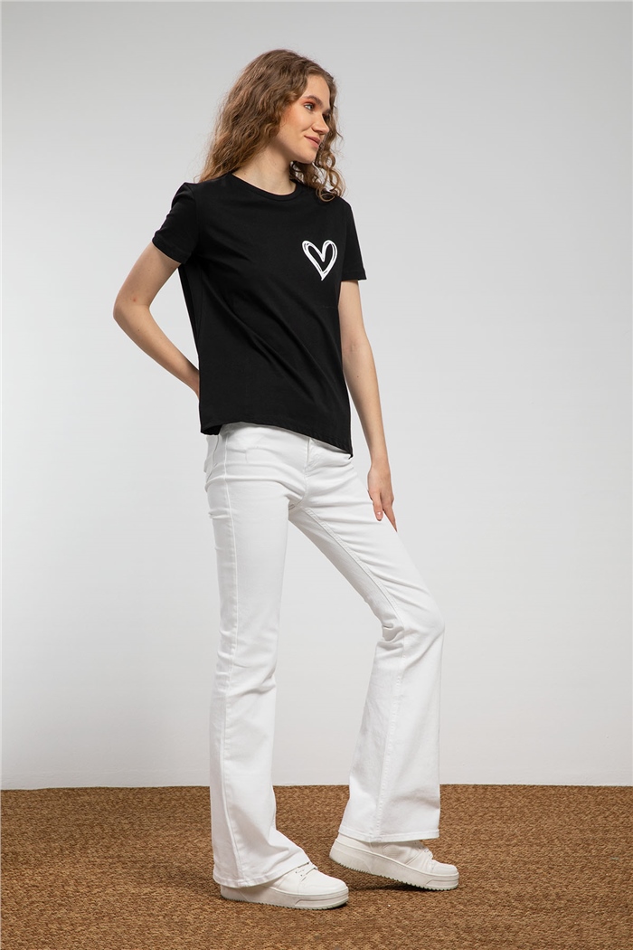 Avrile Kalp Baskılı T-Shirt  SİYAH  A21-10432