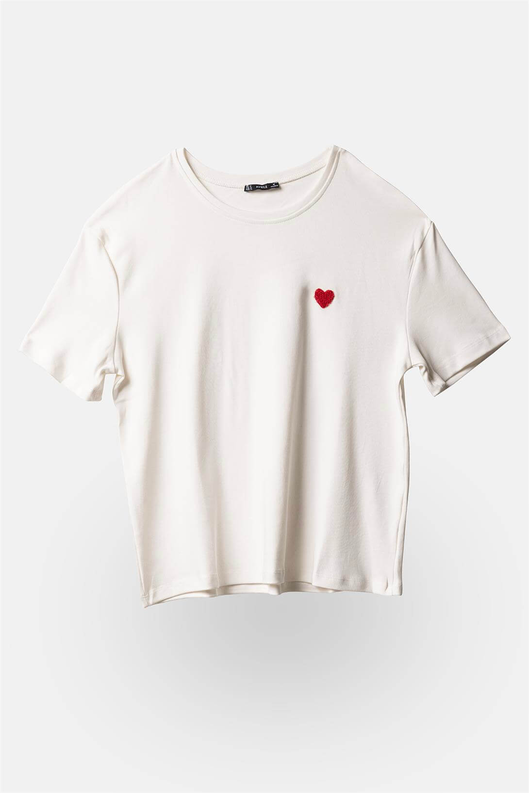 Avrile  KALP NAKIŞLI BİSİKLET YAKA T-SHIRT EKRU A25-10352